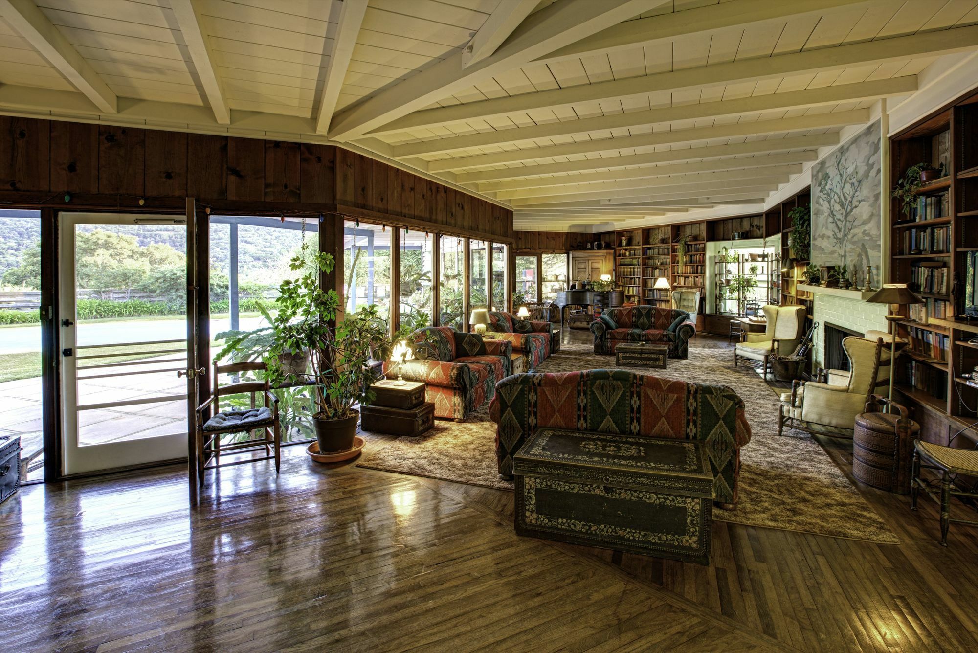 The Blue Sky Lodge Carmel Valley Exterior photo